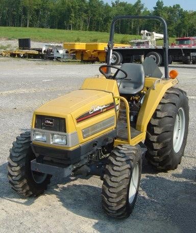 Challenger MT265 Tractor Parts Manual - Reliable-Store