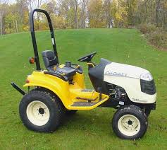 Cub Cadet 7200 Compact Tractor Workshop Service Repair Manual