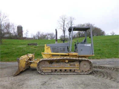 KOMATSU D39E-1/P-1 (US) BULLDOZER PARTS MANUAL