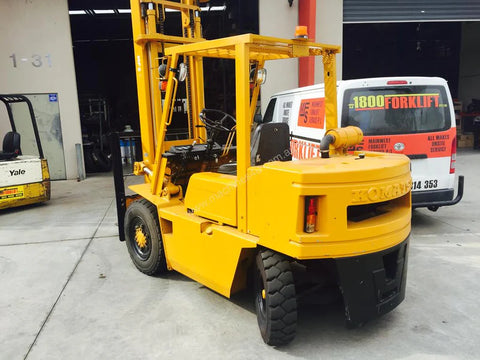 Komatsu FD35Z/40Z-8 Forklift Truck Parts Manual