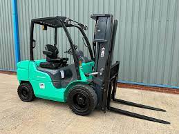 Komatsu FD30N-15 Forklift Truck Parts Manual