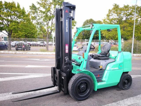 Mitsubishi FD40N, FD45N, FD50(C)N, FD55N, FG40N, FG45N, FG50N, FG55N Forklift Truck Operating Manual
