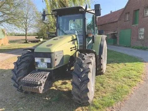 Hurlimann XT-909 Tractor Parts Manual