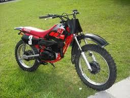 1996 Yamaha RT100 Model Years 1990 ~ 2000