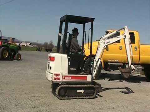 BOBCAT 220 EXCAVATOR SERVICE REPAIR MANUAL (S/N: 15001 & Above)