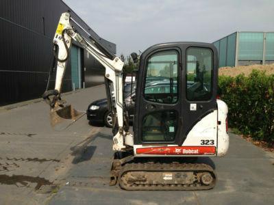 BOBCAT 323 EXCAVATOR SERVICE REPAIR MANUAL (S/N: 562411001 & Above)