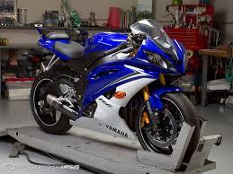 Complete Yamaha YZF-R6X, YZF-R6XC Motorcycle Workshop Service Repair Manual 2008 (Searchable, Printable, Bookmarked, iPad-ready PDF)