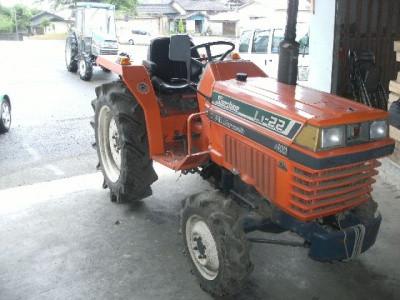 Kubota L1-22DT Tractor Operation Manual Download