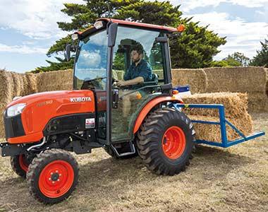 Kubota B3150-B3150SU Tractor Operator's Manual