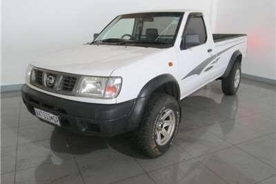 2004 Nissan Hoardbody 2.4 16V  LDV Workshop Service Repair Manual